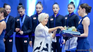 podium group ribons sfe03838 copia simone ferraro ph